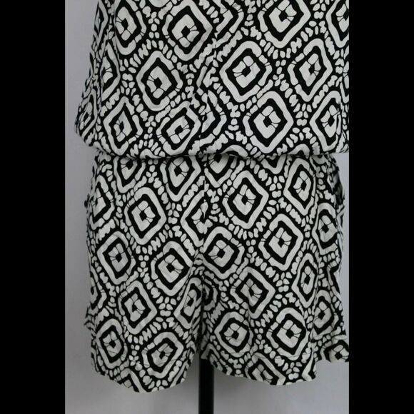 ESCAPADA LIVING S/L JOSS ROMPER WHITE BLACK SANTIA - Picture 5 of 10
